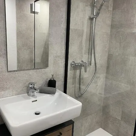 Pletzenauer * St. Johann in Tirol